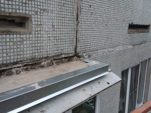 установка металлических отливов.jpg